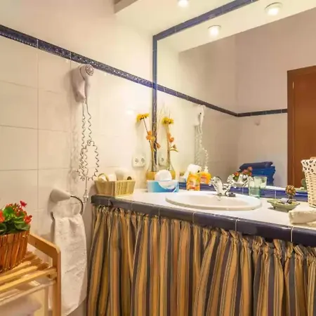 Villa Charming With Private Pool
